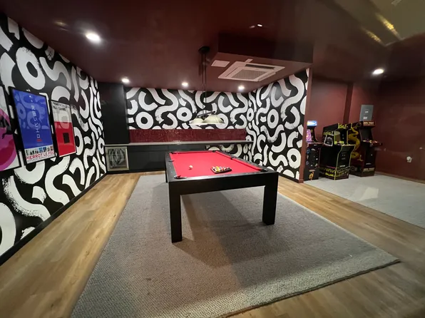 174 West 7th Street image 19 of 26