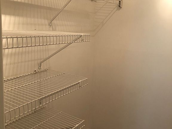 Master walk in closet 