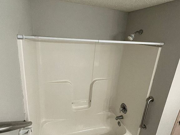 5th image of 1503 Shagbark Ln #M