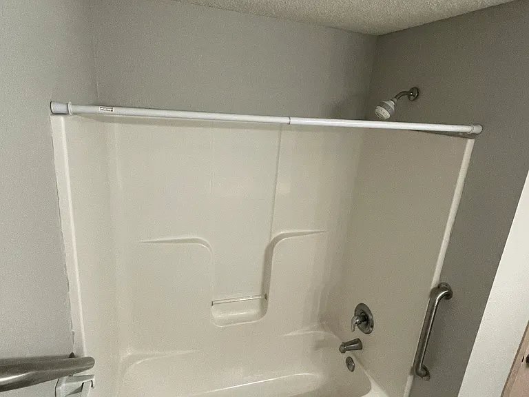 1503 Shagbark Ln #M — Photo 5
