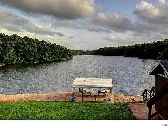 3rd image of 9628 Scenic View Cir