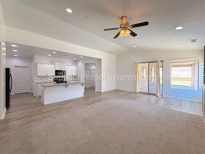 2701 E Upper Canyon Dr — Photo 6