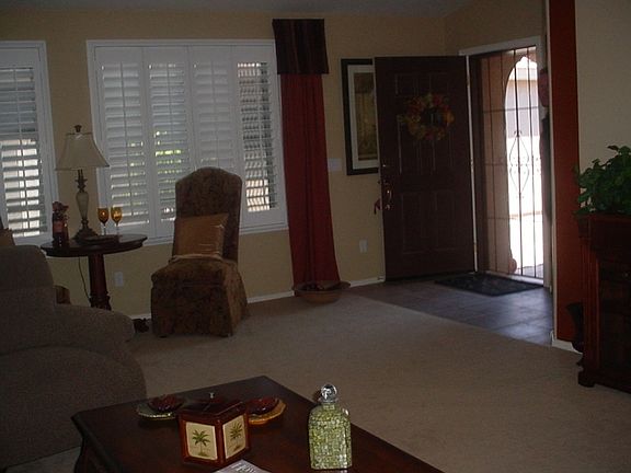 4th image of 41915 W Somerset Dr