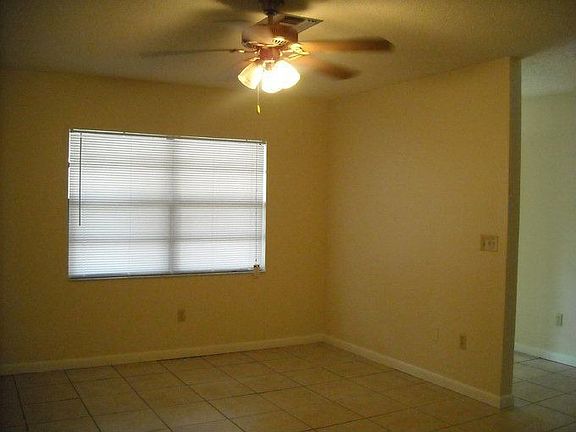 3rd image of 103 Maroldy Dr