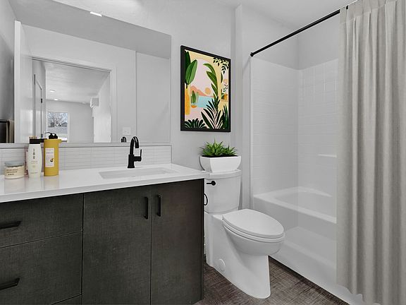 5th image of 1721 W Idaho St #307