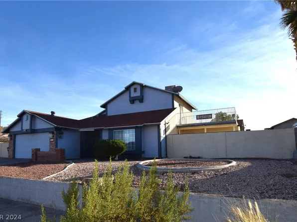 121 W Laval Dr, Henderson, NV 89015