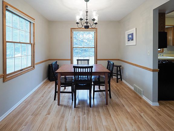 3148 St Anthony Dr-105
