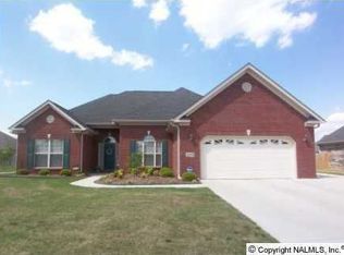 2208 Sorrento Pl SW, Decatur, AL 35603