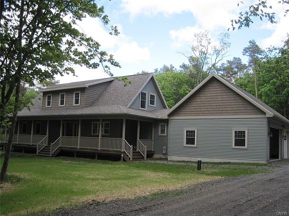 2nd image of 3792 Skyline Dr