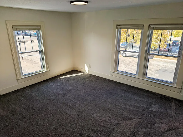 414 Cameron Ave — Photo 15