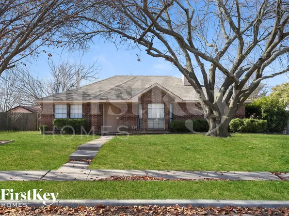2321 Lakeshore Ln, Rowlett, TX 75088