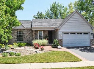 1265 S Paddock Dr, Wheeling, IL 60090