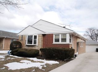 9125 Oak Park Ave, Morton Grove, IL