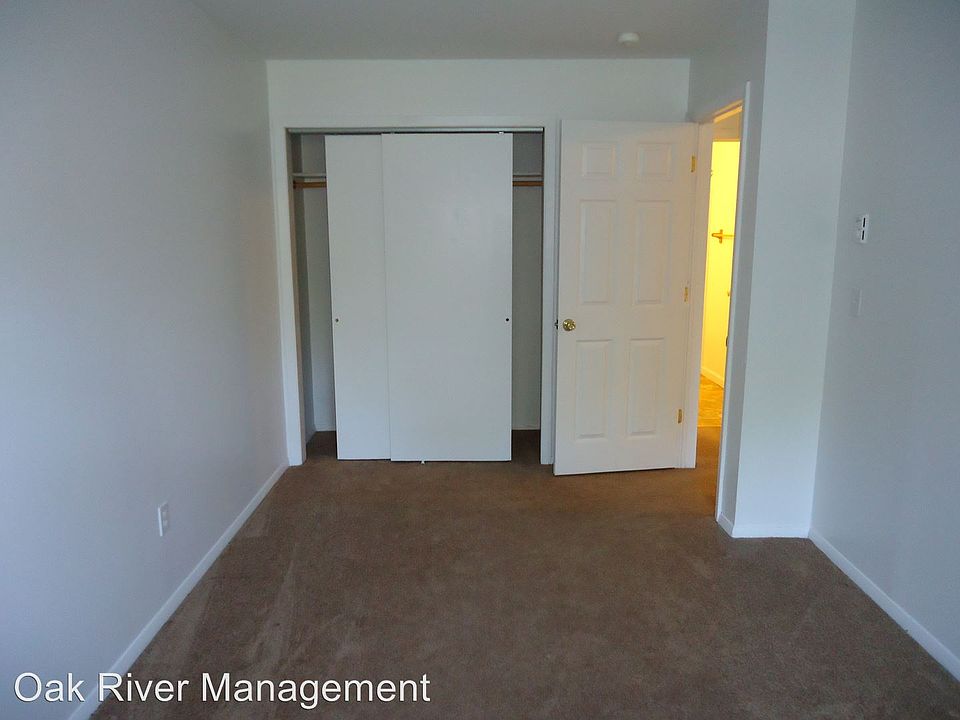 2nd image of 145 Cemetery Rd APT L