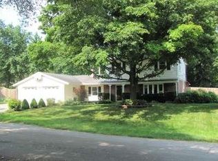 469 Moorewood Cir, Dayton, OH 45415