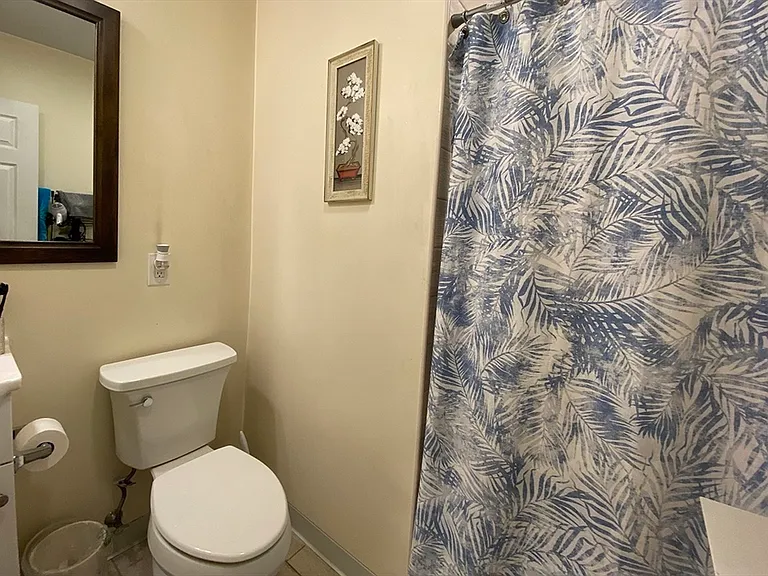 119 Cottage St #2R — Photo 12