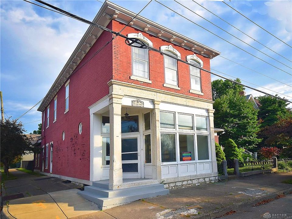 1st image of 258 Oak St