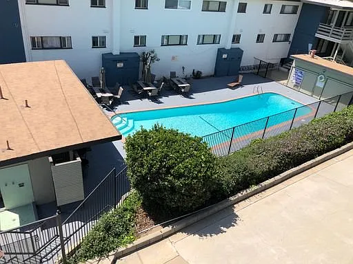4641 W Slauson Ave #4C — Photo 2