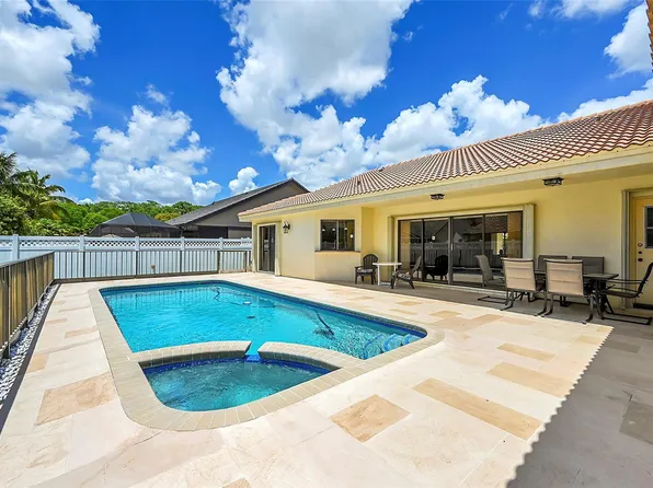 5948 NW 48th Court, Coral Springs, FL 33067