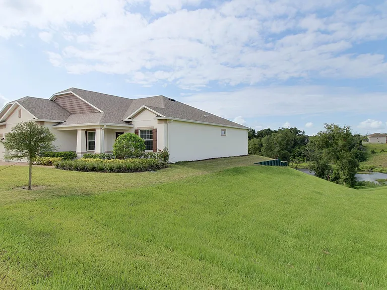 2525 Carriage Pointe Loop — Photo 19
