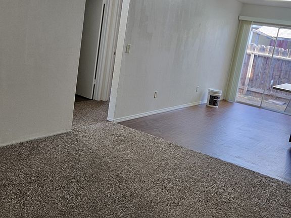4th image of 213 N Hall St