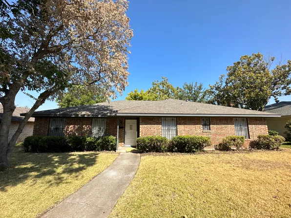 7027 Hunnicut Rd, Dallas, TX 75227