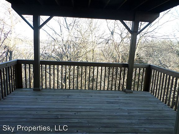 5th image of 100 Pinnacle Ct APT 702