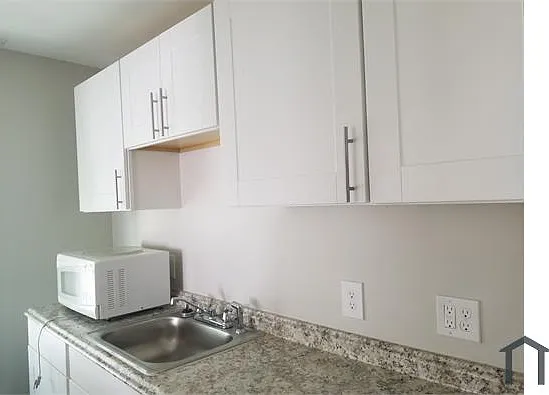 2 bed, 1200 sqft, $2,150 — Photo 3