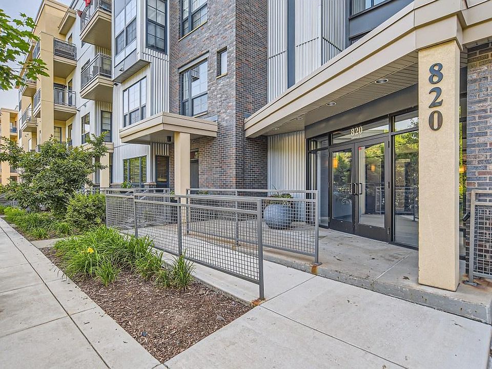 1st image of 820 Emerald St APT 301