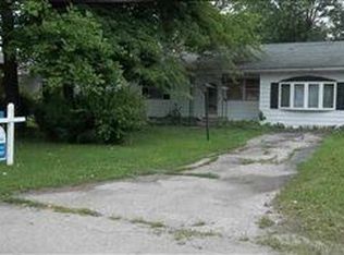 1920 E 16th St, Muncie, IN 47302