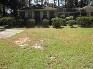 28 Golf Club Cir, Statesboro, GA 30458