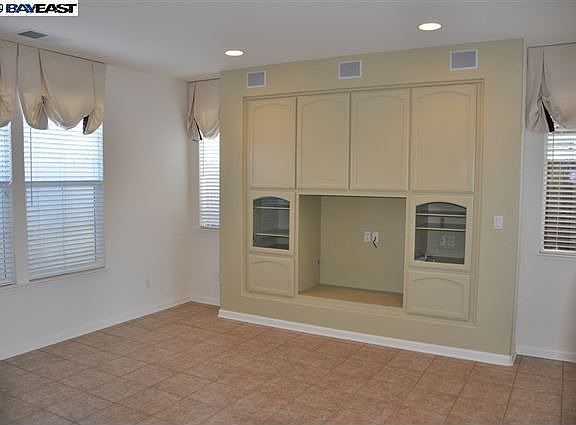 2nd image of 4233 Damphier Ct