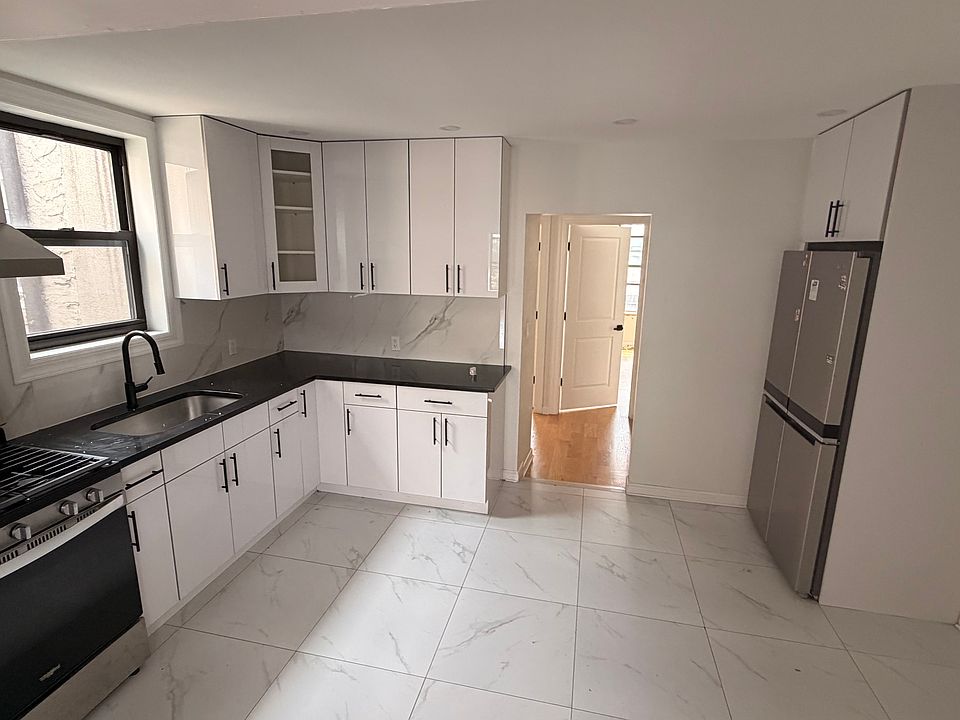 1st image of 33-08 Ditmars Blvd #1