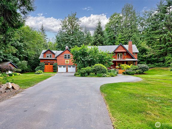 2nd image of 8724 NE Laughing Salmon Lane