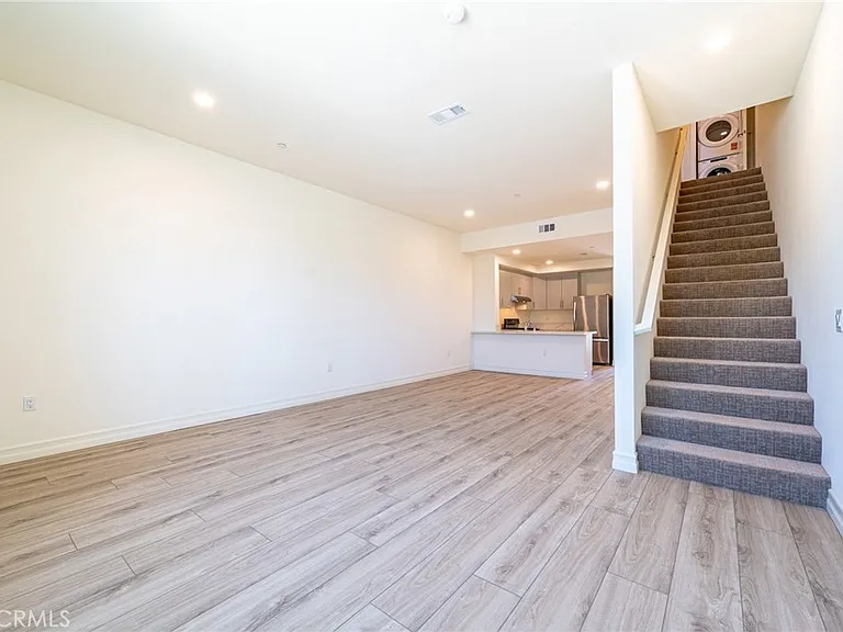 180 S New Ave #2 — Photo 12