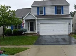 348 Holly Grove Rd, Lewis Center, OH 43035