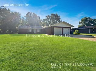 408 Amherst Dr, Sherman, IL 62684