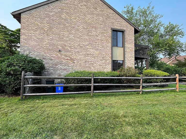 20125 Hob Hill Way — Photo 3