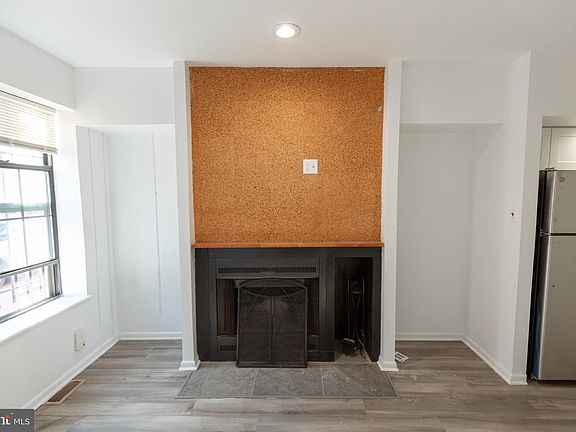 5th image of 1915 Pemberton St Floor 1