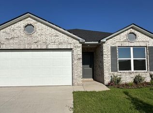 1933 Sugar Pine Way, Edmond, OK 73034