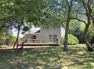 1965 N Sea Rd, Southampton, NY 11968