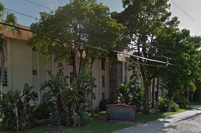 1st image of 1330 W 54th St APT 218C