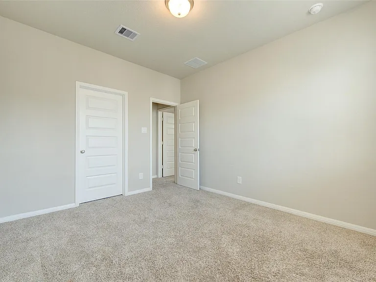 9822 Heritage Run Ln — Photo 31