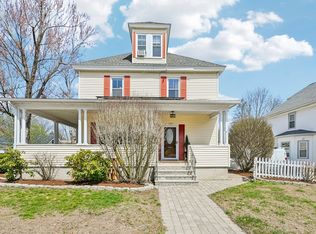 128 East St, Methuen, MA 01844