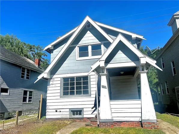 987 E 131st St, Cleveland, OH 44108