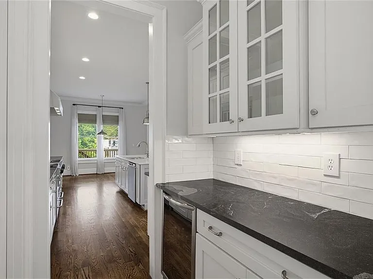 1452 Woodland Hills Dr — Photo 23