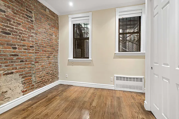 Rented by Cooper & Cooper Real Estate | media 26