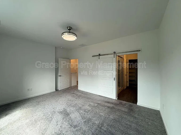 6387 Moore Ct — Photo 14