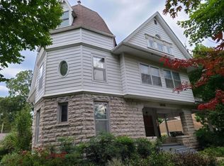 1010 E 9th Ave, Winfield, KS 67156