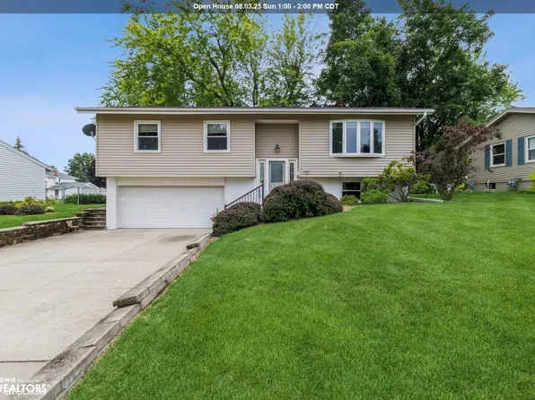 201 Thunderbird Dr, Marshalltown, IA 50158